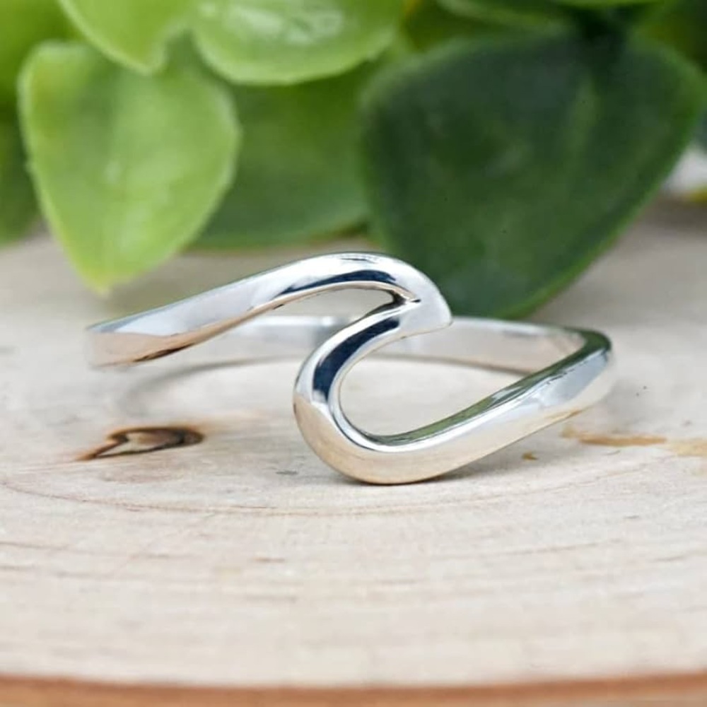 Silver Wave Ring